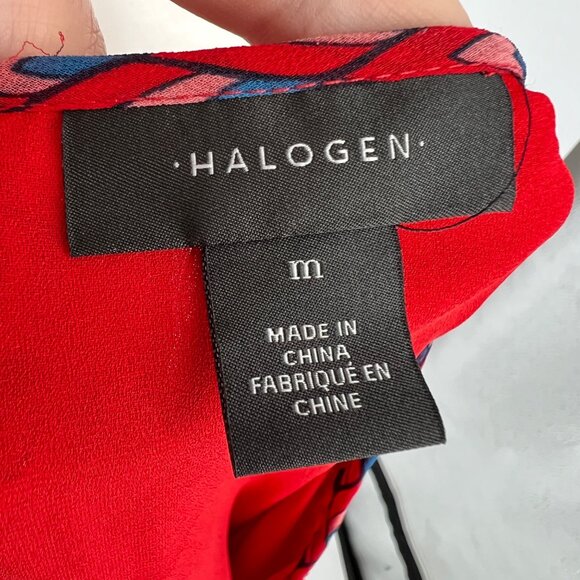 Halogen Pleated Sleeveless Printed Blouse Red Blue Size Medium - Picture 8 of 10